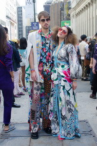 Kids review Hippie floral couple street style